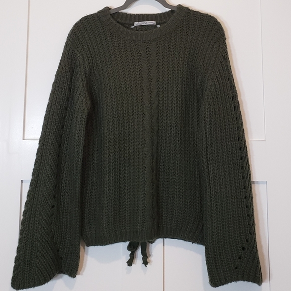 ARIANNA By Howard's Chunky Knit Olive Green Sweater Criss Cross Back Siz… - Picture 2 of 12